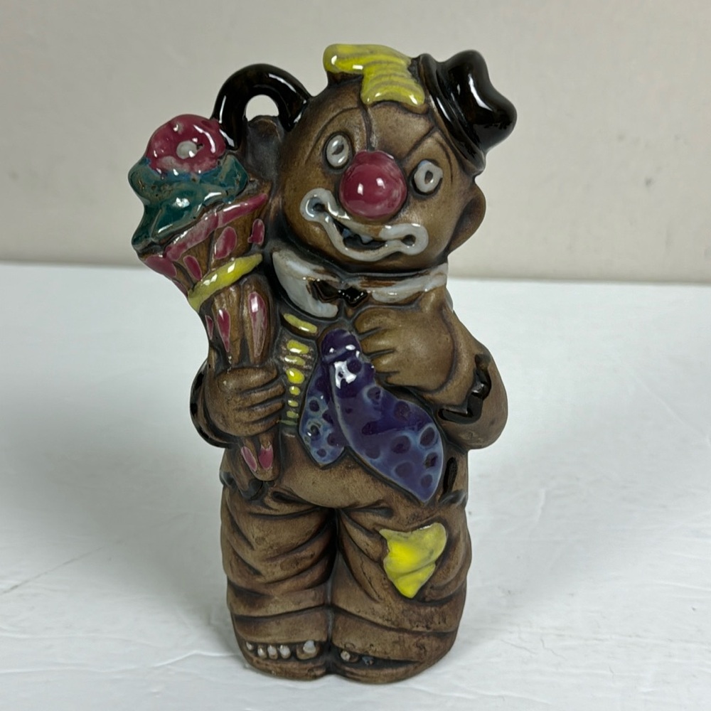 Vtg Creepy Ceramic Hobo Clown 6 inch Figure w Flowers USA scary circus decor